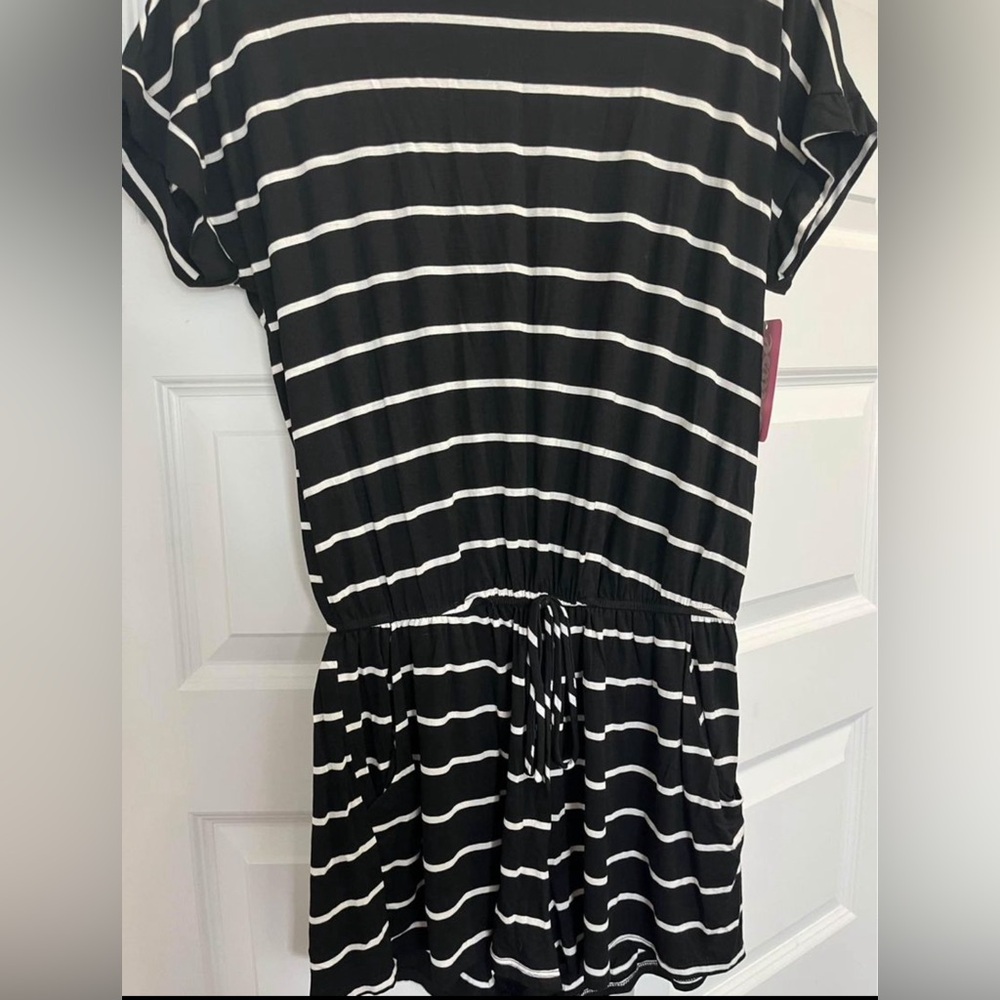 Casual Striped Black and White Romper with Short Sleeves and Drawstring …